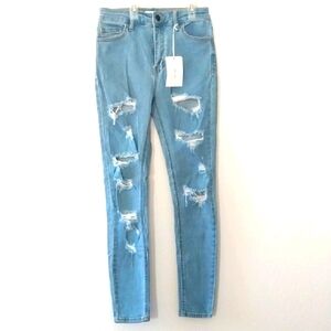 NWT Cello Distressed High Rise Light Blue Jeans Size 1